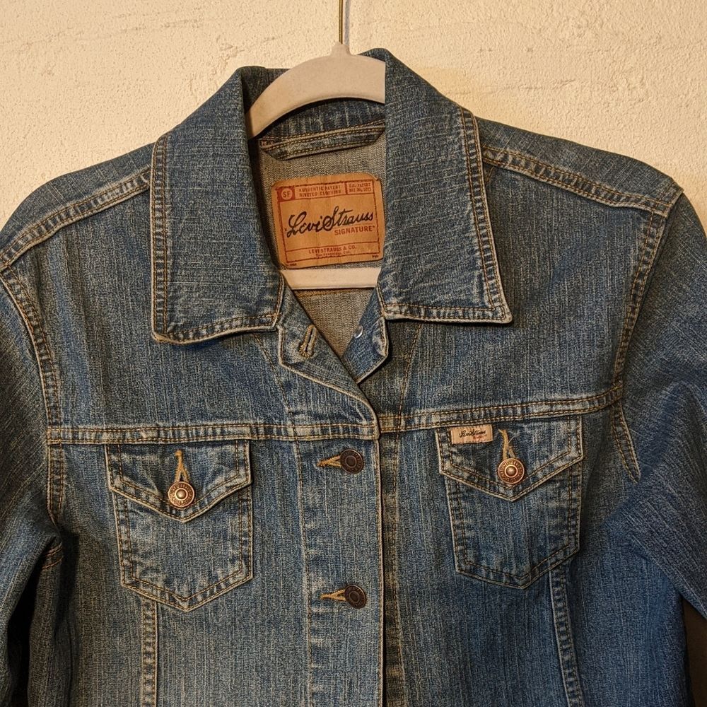 Levi's denim jacket medium - Picture 5 of 5